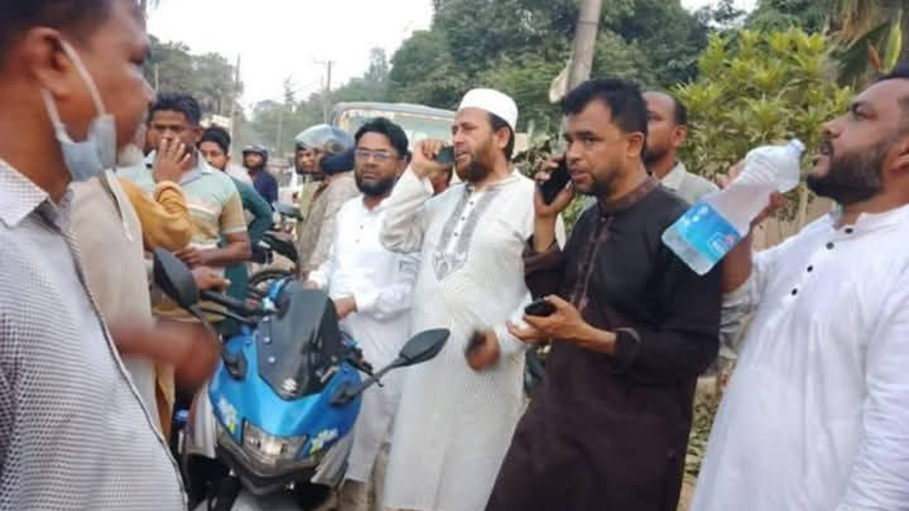 চট্টগ্রামে জামায়াতের সমাবেশে হামলা-গুলি